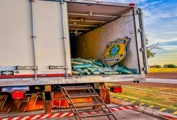 Em apenas 01 dia, Policiais Rodoviários Federais do Mato Grosso apreendem mais de 01 tonelada de entorpecente