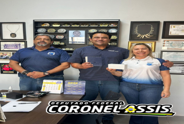 Diretoria realiza visitas institucionais a Parlamentares Federais